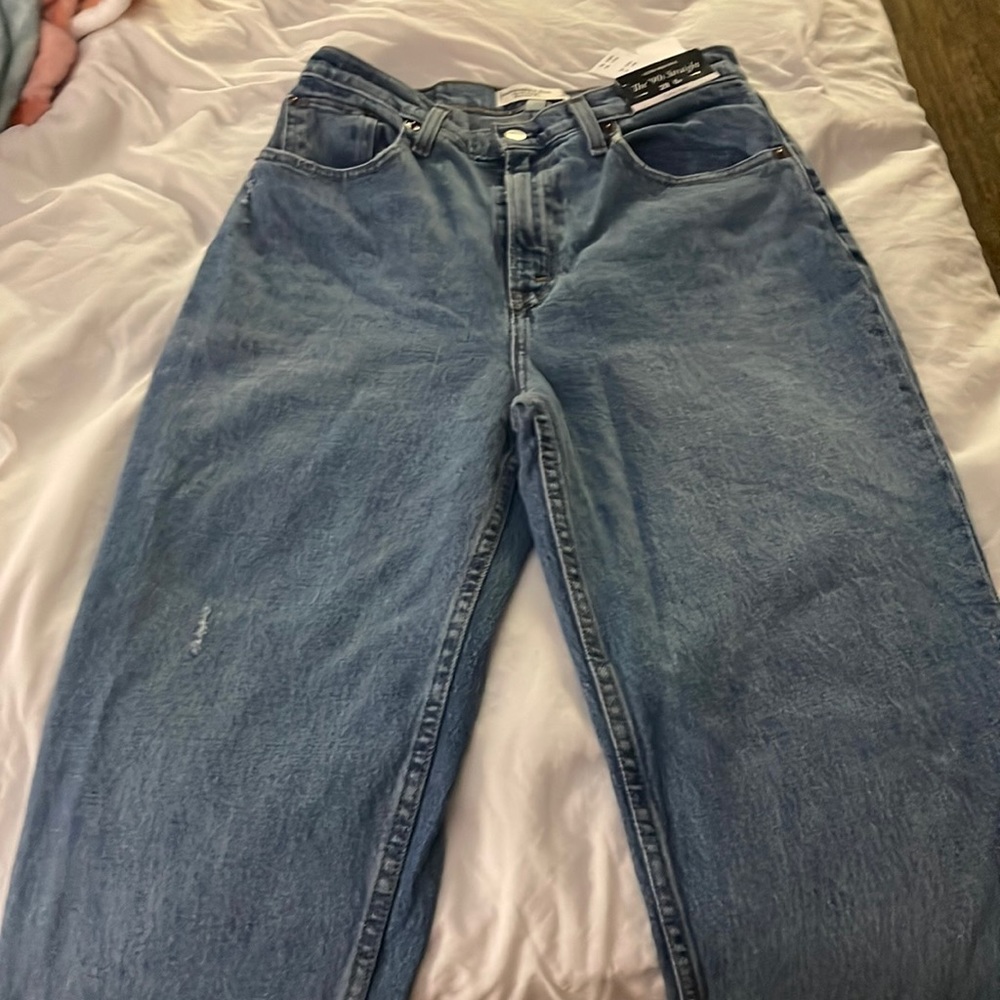 Brand new Abercrombie and fitch jeans ultra high rise jeans
